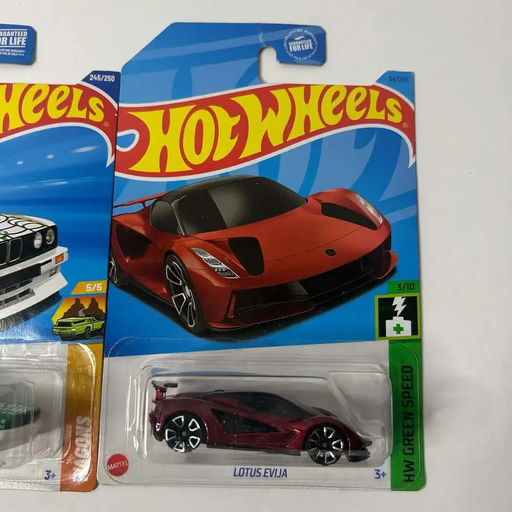 Lot of 11 Assorted Hot Wheels Diecast Vehicles